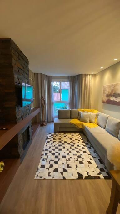 Flat Novo Com Piscina Aquecida E Sauna Canela